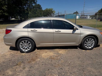 2013 Chrysler 200 Touring