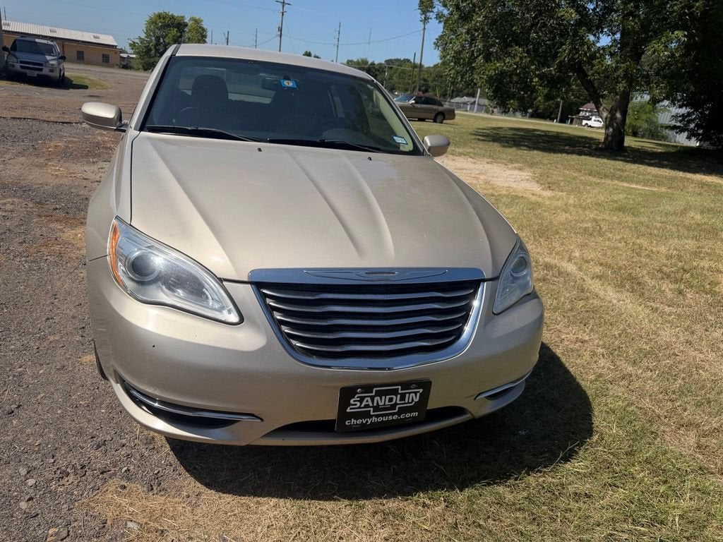 2013 Chrysler 200 Touring