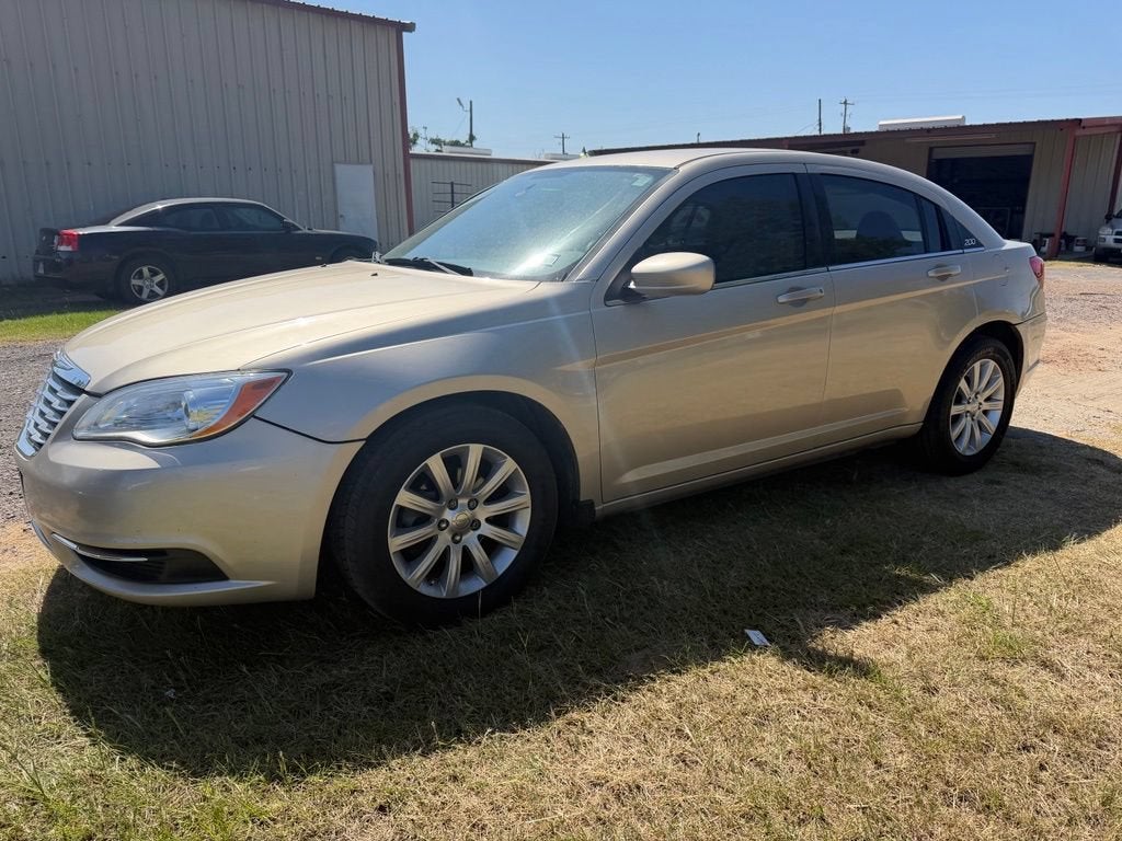 2013 Chrysler 200 Touring