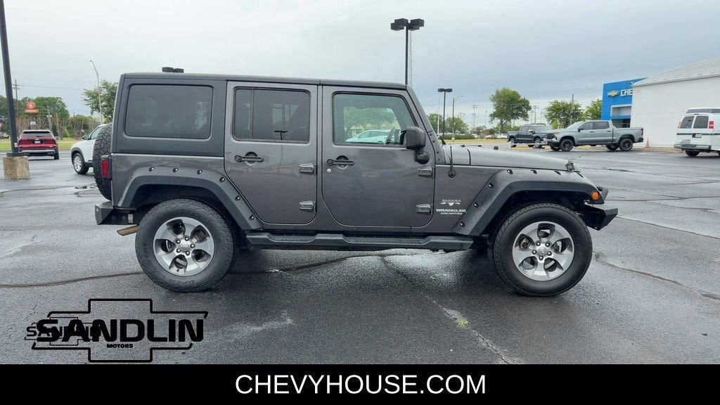 2017 Jeep Wrangler Unlimited Sahara