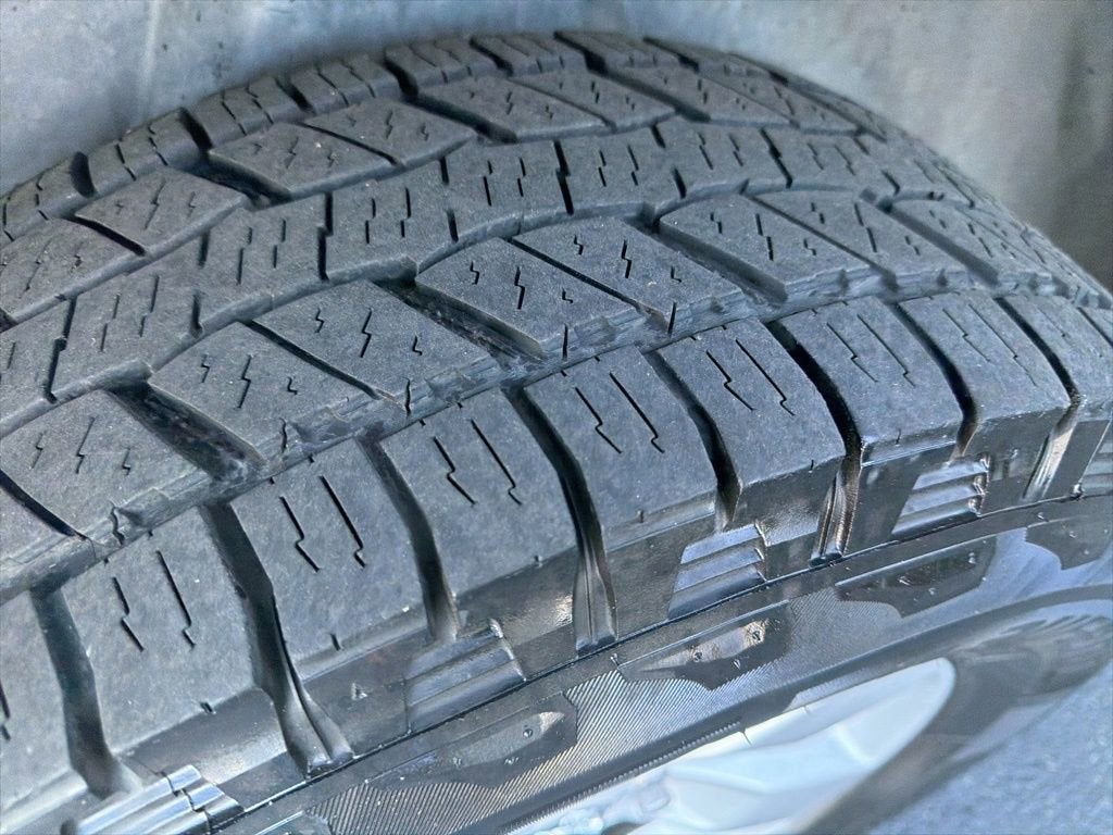 2018 RAM 1500 SLT Quad Cab 4x2 6'4" Box