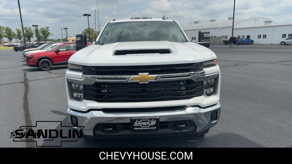 2026 Chevrolet Silverado 3500 HD Chassis Cab LT