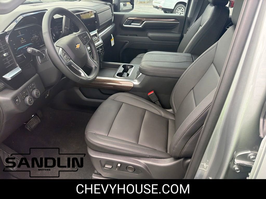 2026 Chevrolet Silverado 3500 HD LT DRW