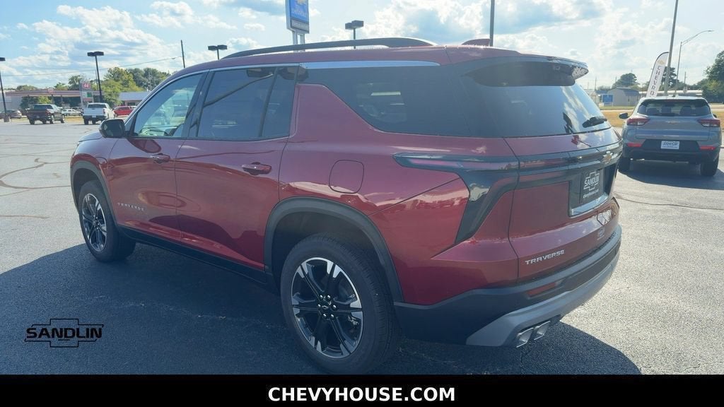 2027 Chevrolet Traverse LT