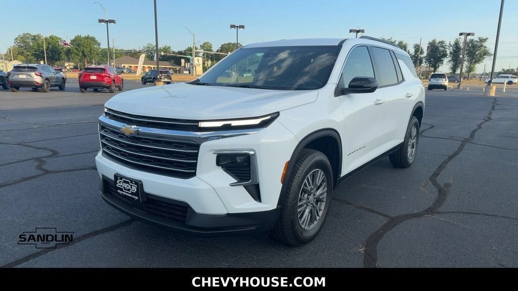 2027 Chevrolet Traverse LT
