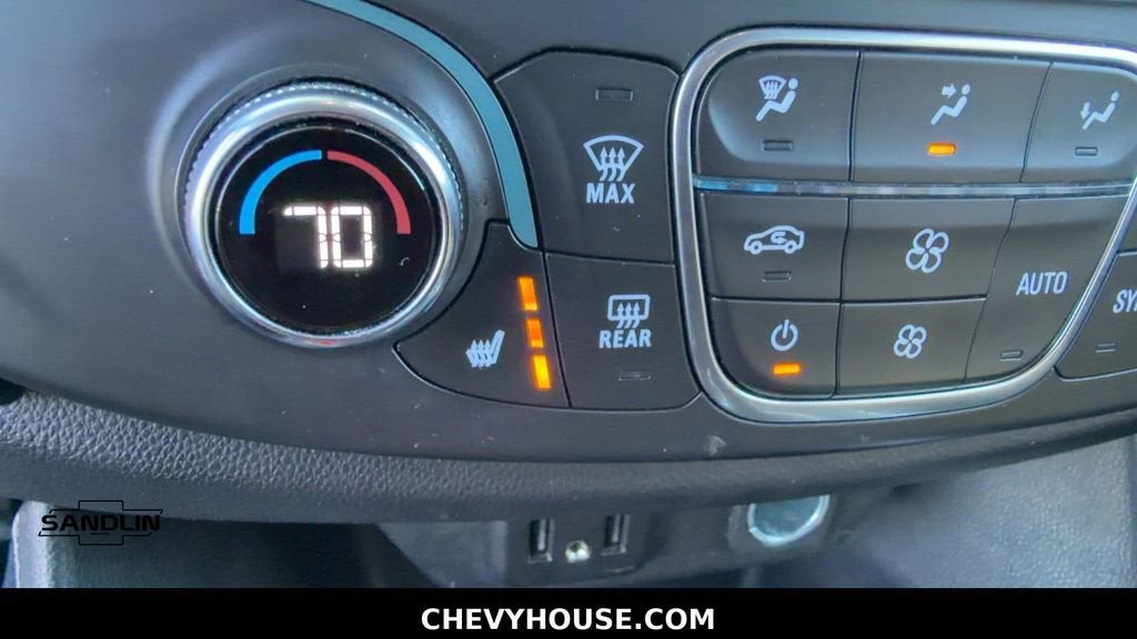 2020 Chevrolet Traverse LT Cloth