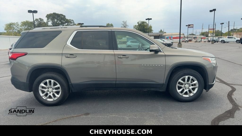 2018 Chevrolet Traverse LT Cloth