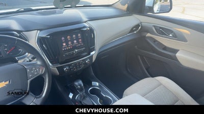 2022 Chevrolet Traverse LT Cloth