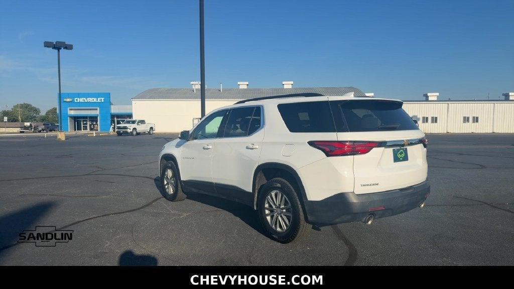 2022 Chevrolet Traverse LT Cloth