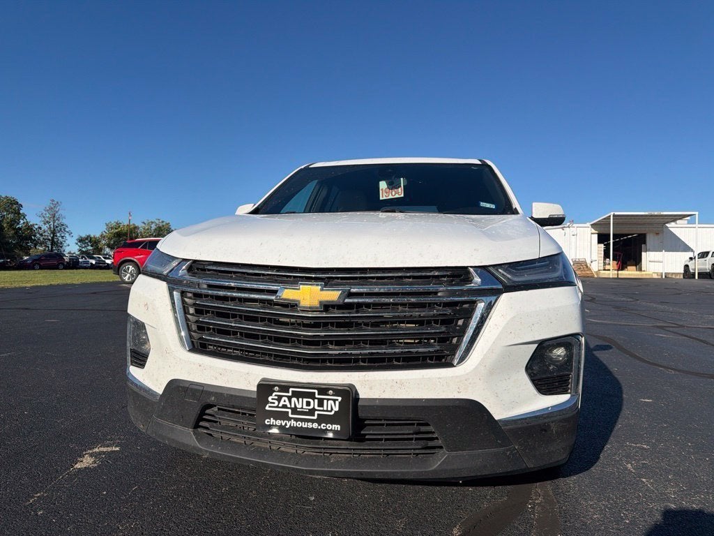 2022 Chevrolet Traverse LT Cloth