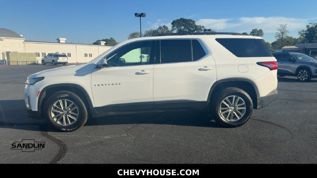2022 Chevrolet Traverse LT Cloth