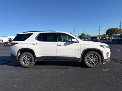 2022 Chevrolet Traverse LT Cloth