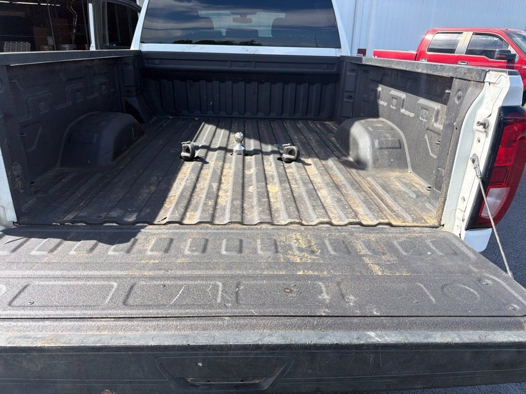 2023 GMC Sierra 2500 HD Pro