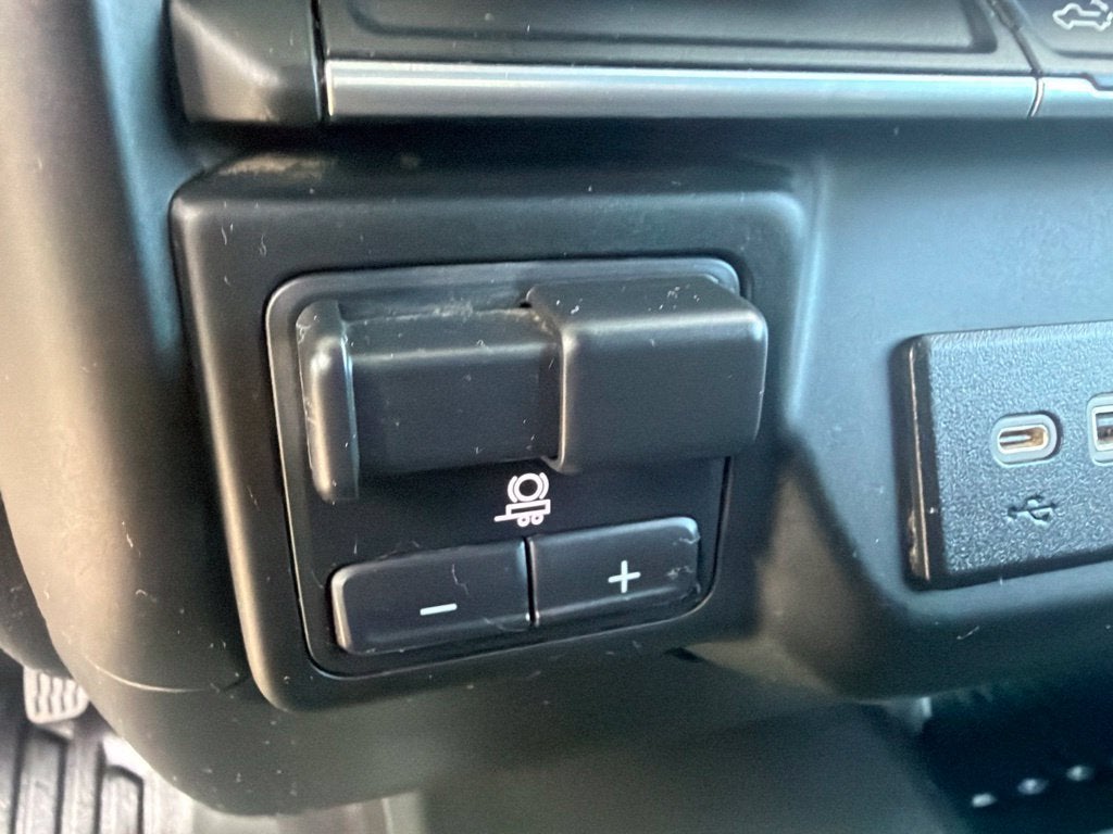 2023 GMC Sierra 2500 HD Pro