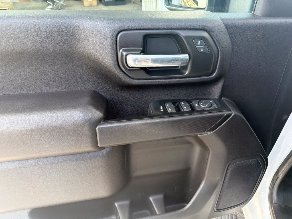 2023 GMC Sierra 2500 HD Pro