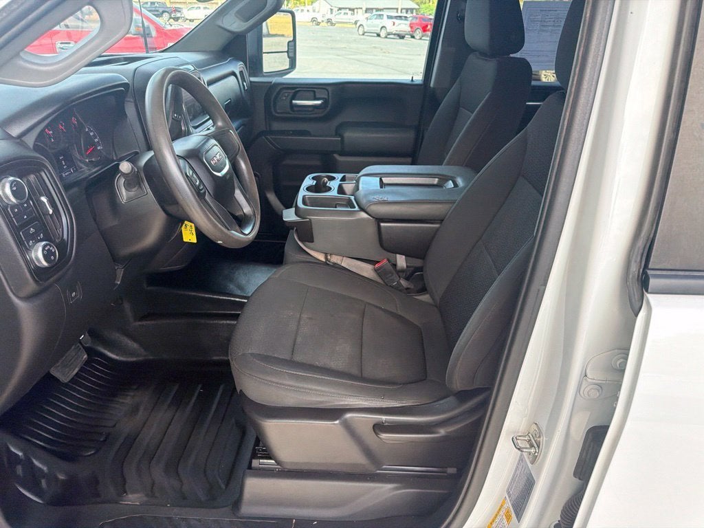 2023 GMC Sierra 2500 HD Pro