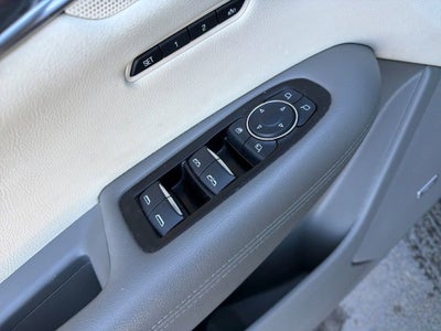 2017 Cadillac XT5 Luxury FWD