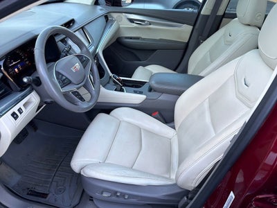 2017 Cadillac XT5 Luxury FWD