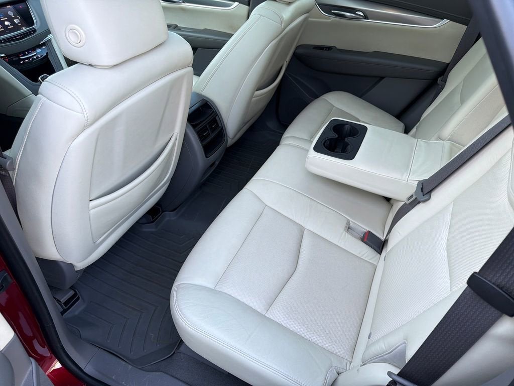 2017 Cadillac XT5 Luxury FWD