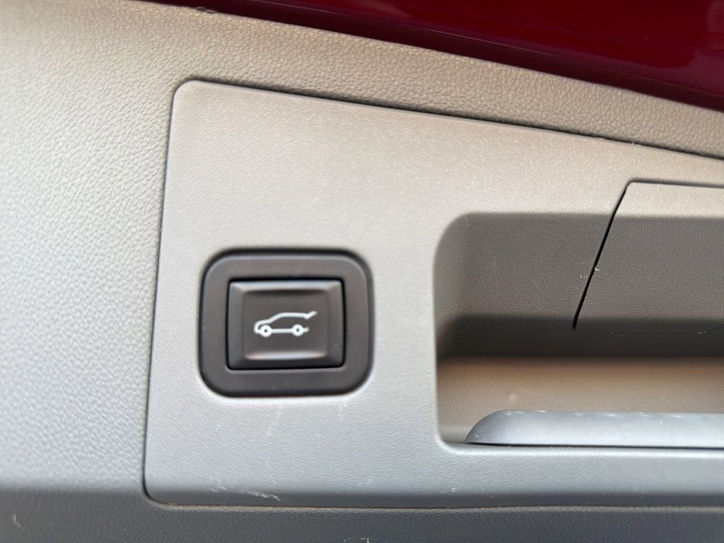 2017 Cadillac XT5 Luxury FWD