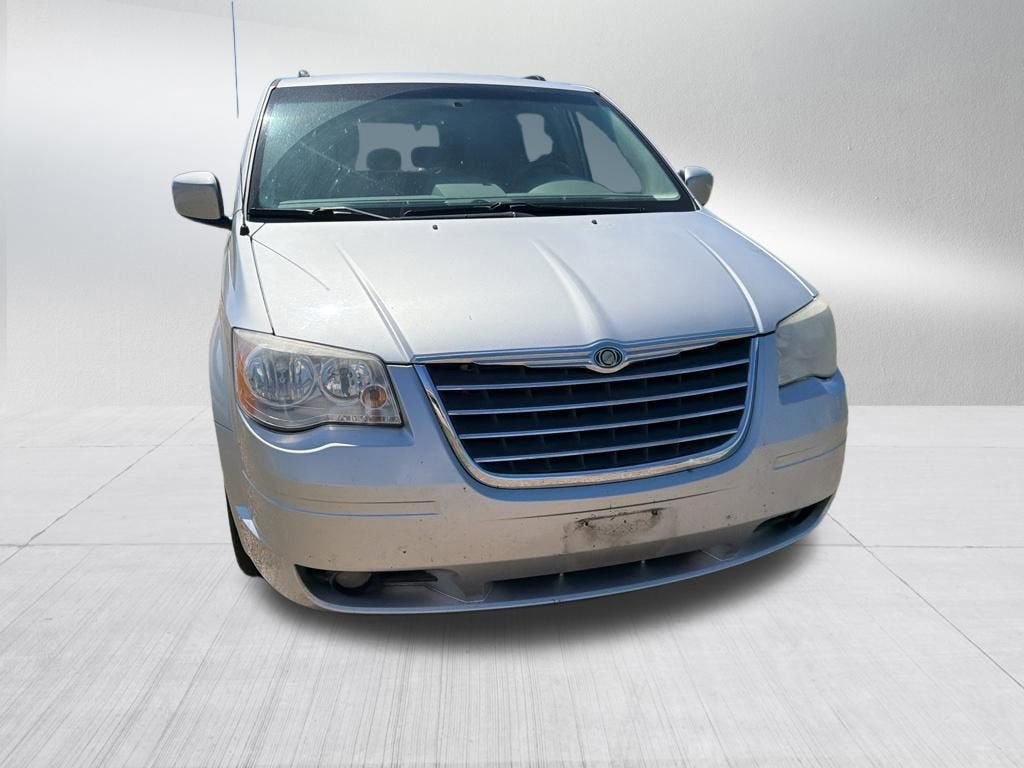 2009 Chrysler Town & Country Touring