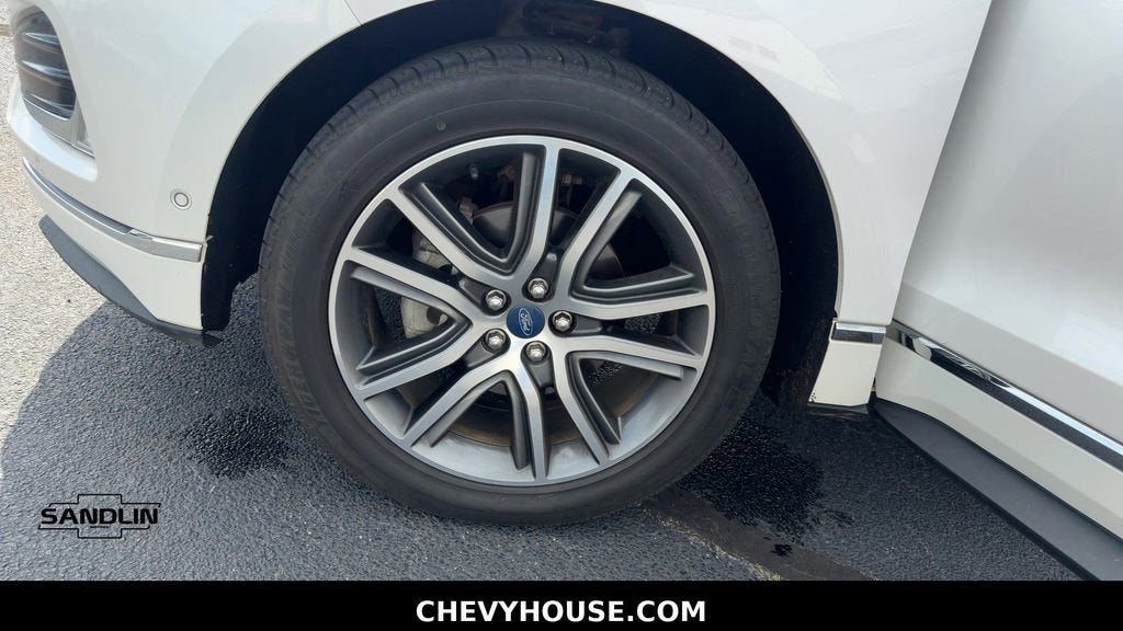 2019 Ford Edge Titanium