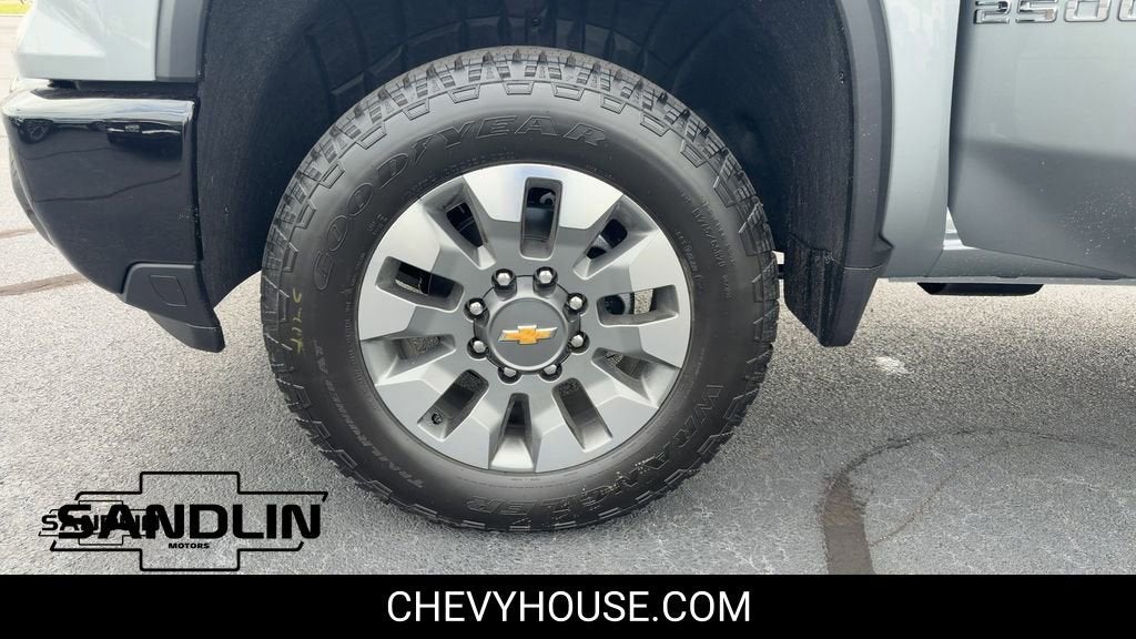 2026 Chevrolet Silverado 2500 HD Custom