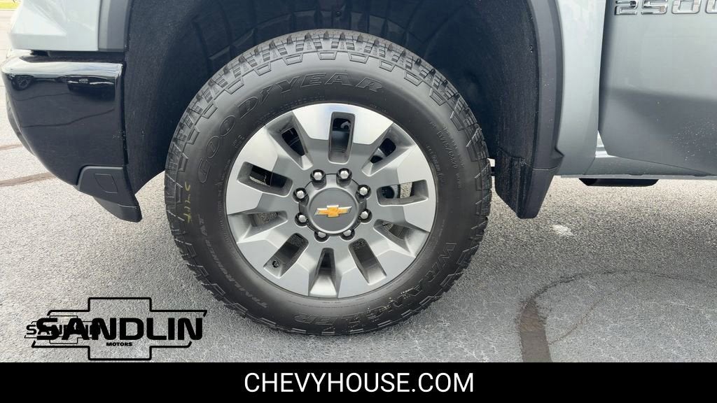 2026 Chevrolet Silverado 2500 HD Custom