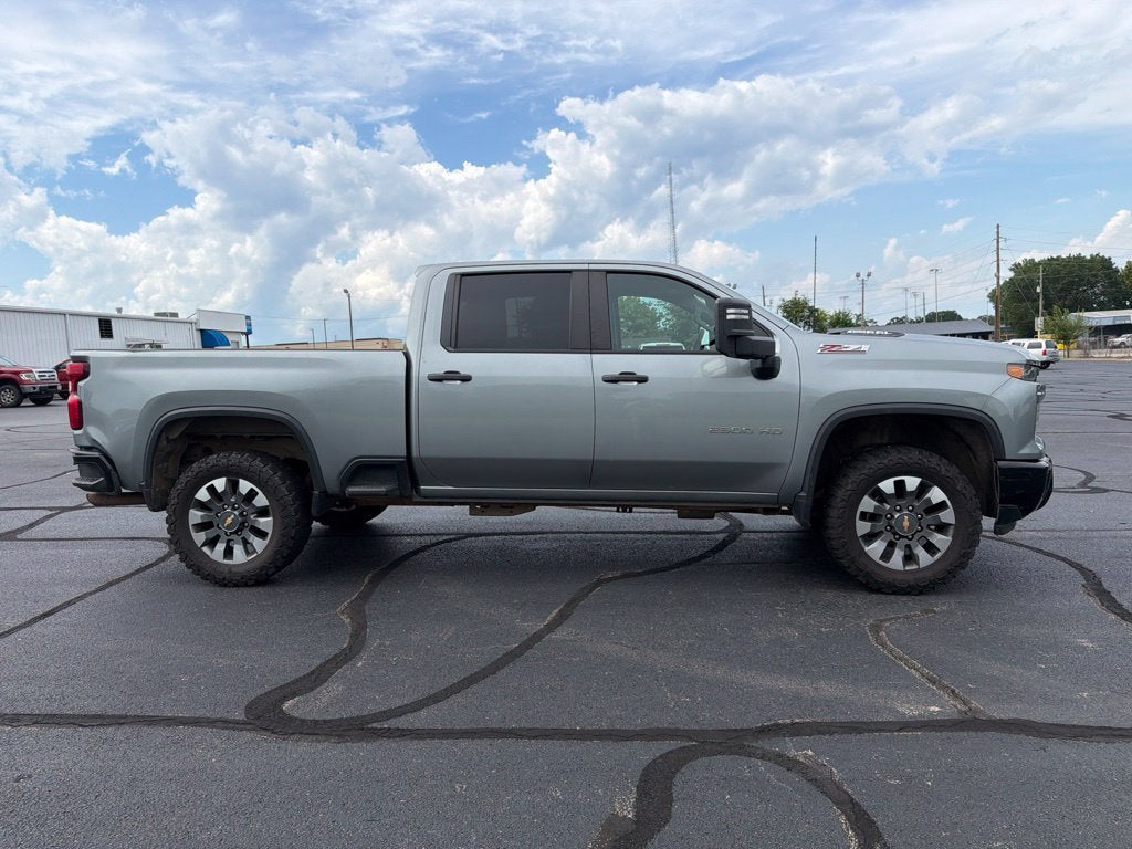 2024 Chevrolet Silverado 2500 HD Custom
