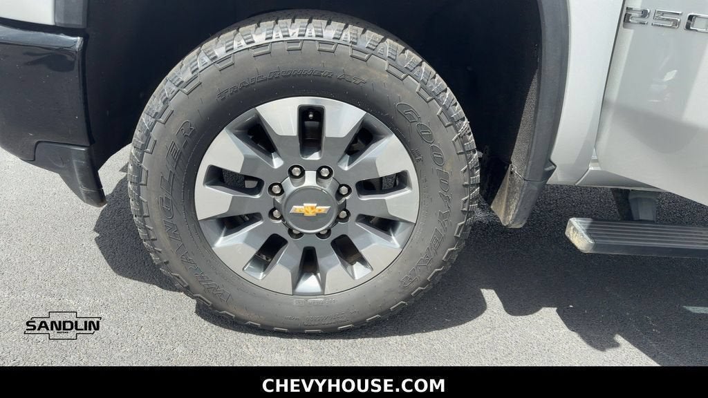 2023 Chevrolet Silverado 2500 HD Custom
