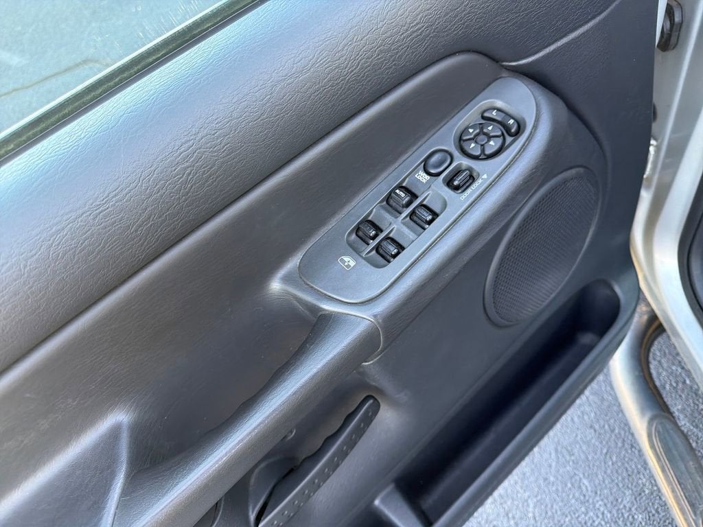 2004 Dodge Ram 2500 SLT