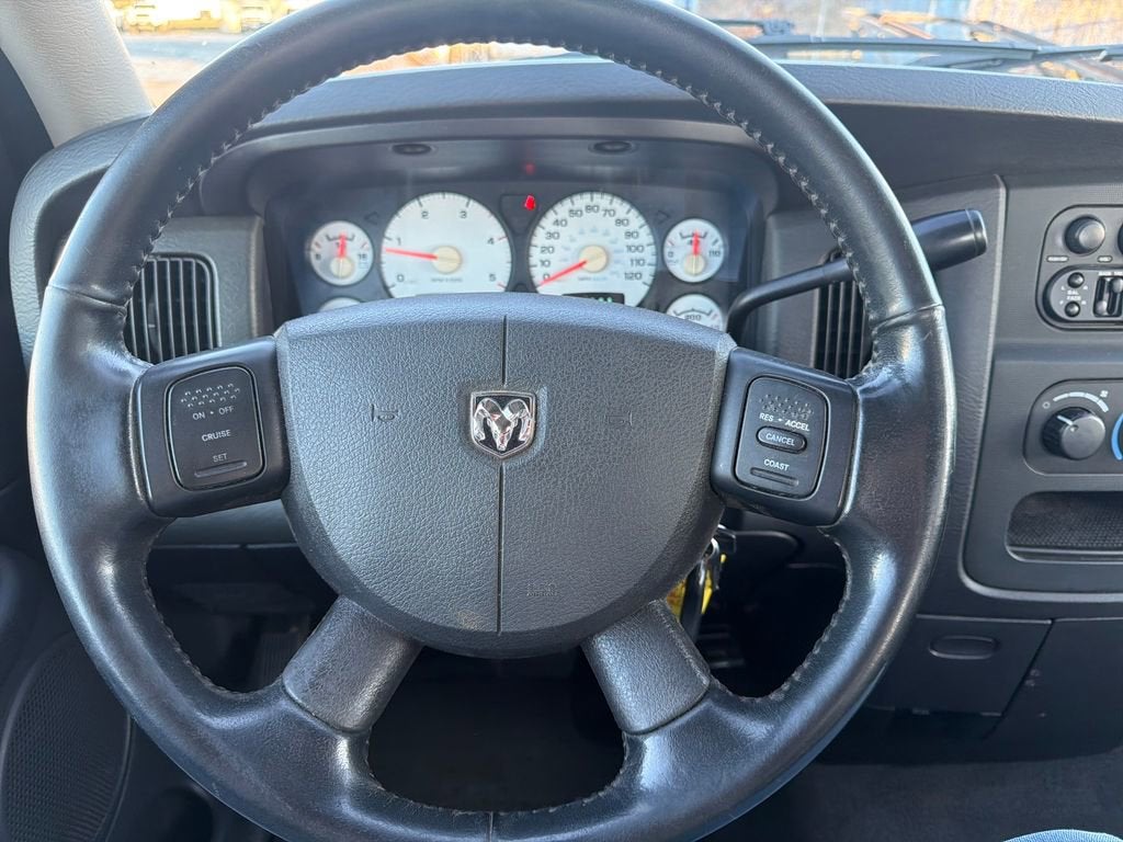 2004 Dodge Ram 2500 SLT