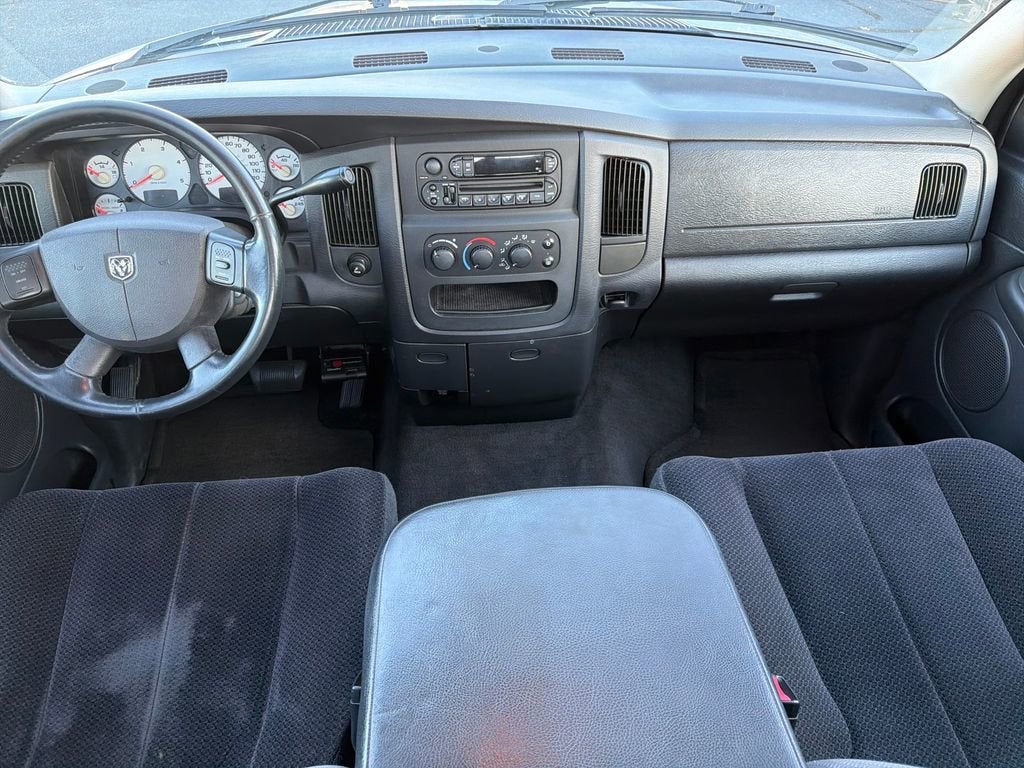 2004 Dodge Ram 2500 SLT