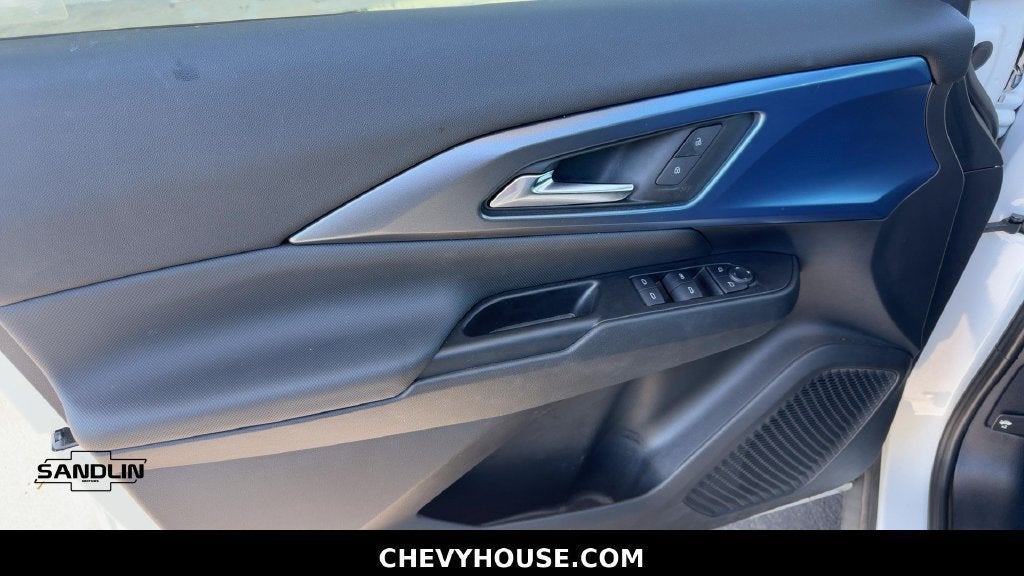 2025 Chevrolet Equinox EV LT