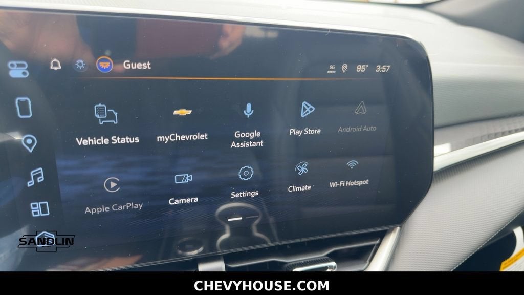 2027 Chevrolet Equinox FWD LT