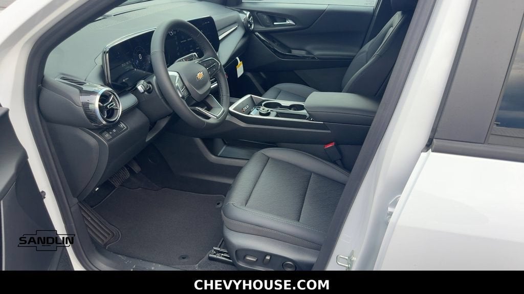 2027 Chevrolet Equinox FWD LT