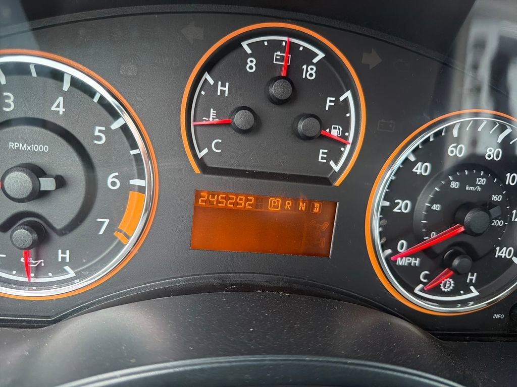 2011 Nissan Armada Platinum