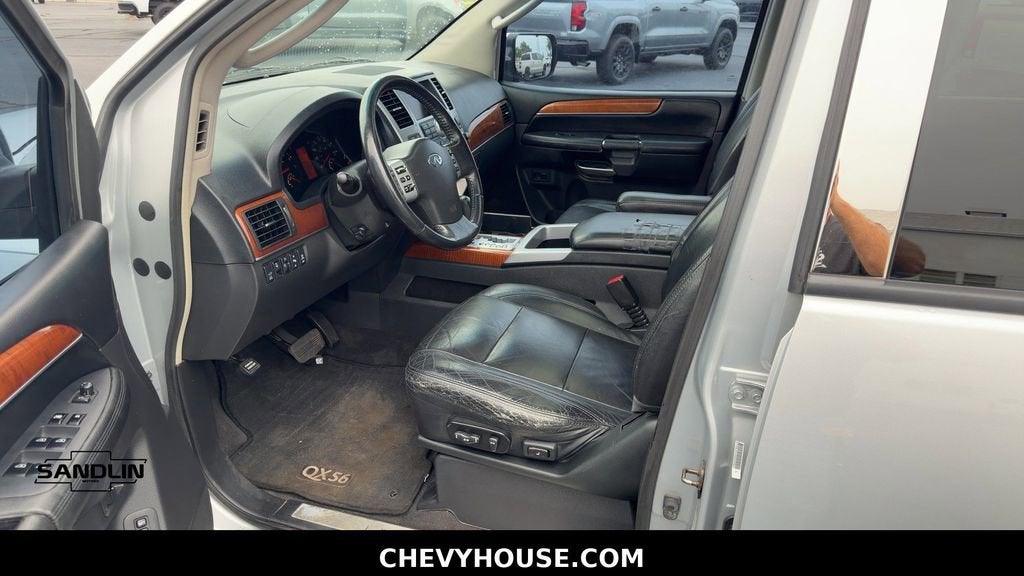 2010 INFINITI QX56 RWD 4dr