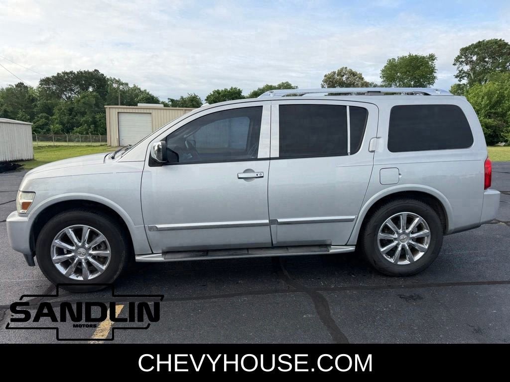 2010 INFINITI QX56 RWD 4dr