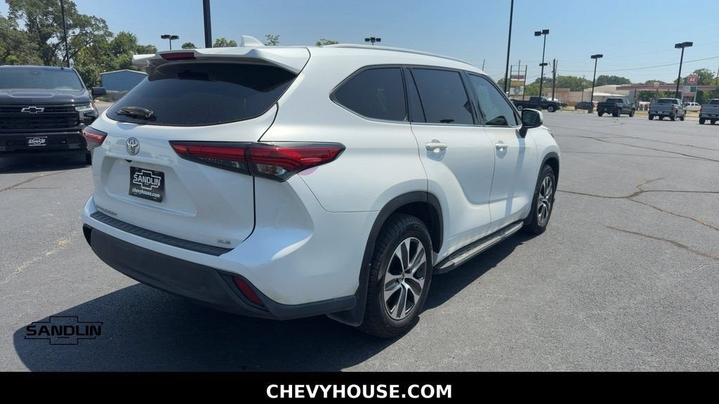 2022 Toyota Highlander XLE