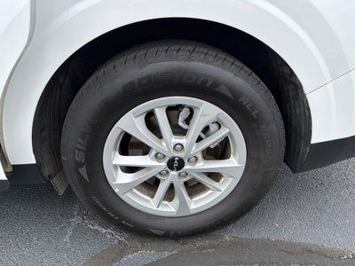 2024 Kia Carnival MPV LX Seat Package