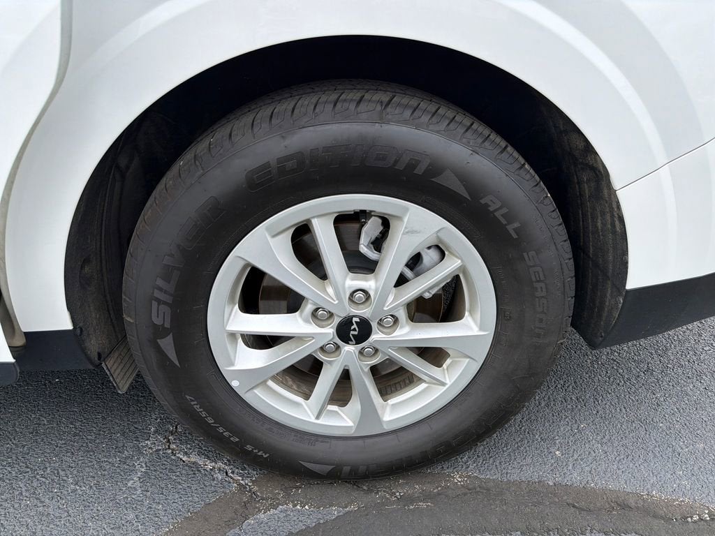 2024 Kia Carnival MPV LX Seat Package