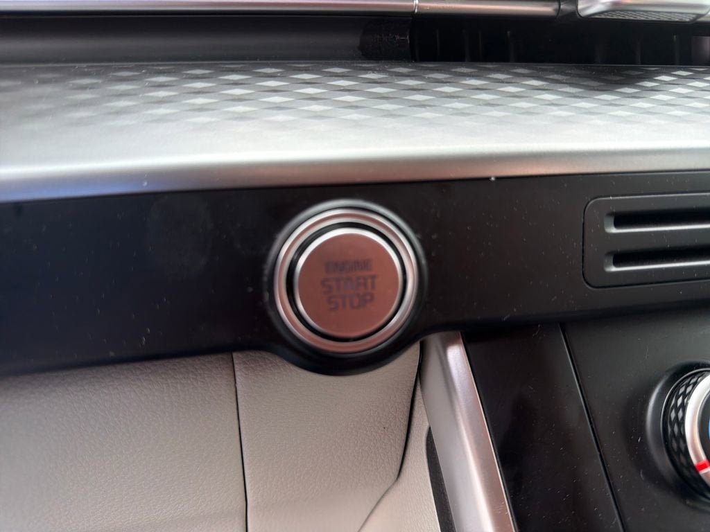 2024 Kia Carnival MPV LX Seat Package